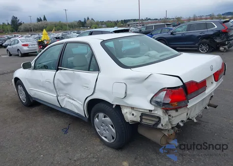 2002 Honda Accord 3.0 Lx из США, поврежденный, VIN 1HGCG16412A074065